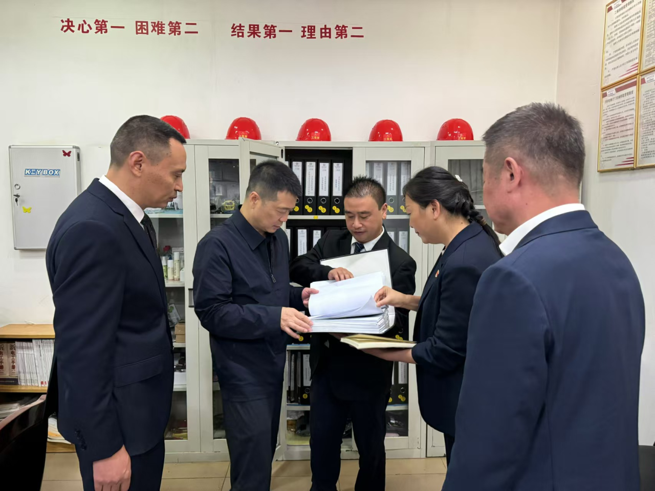 省尊龙凯时集团党委书记、董事长游勇国庆节期间调研督导旗下酒店经营及安全生产工作